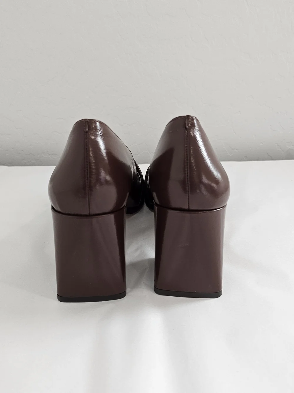 ANTONIO MELANI Brown Patent Leather Block Heel Loafers Shoes w/Gold Women Sz 9.5